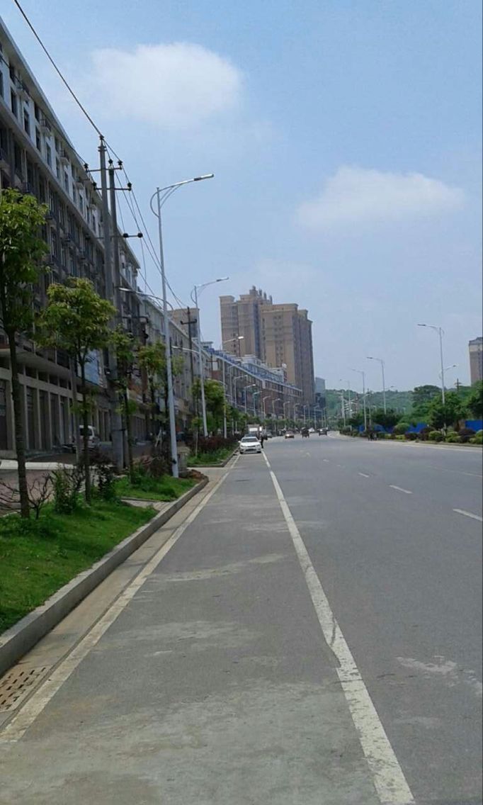 湖南宁乡大功率LED道路灯亮灯